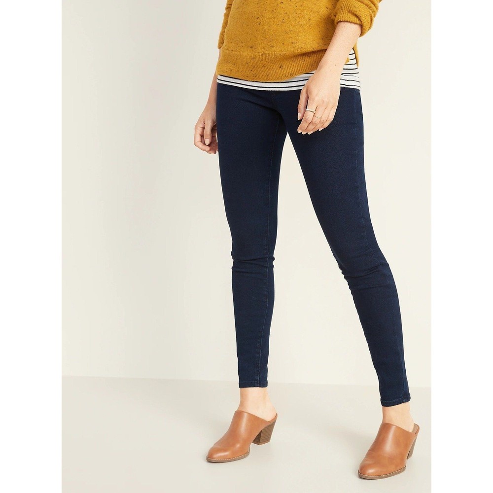 New with tags!  Old Navy Super Skinny Mid Rise pull on jeggings 20 plus long
